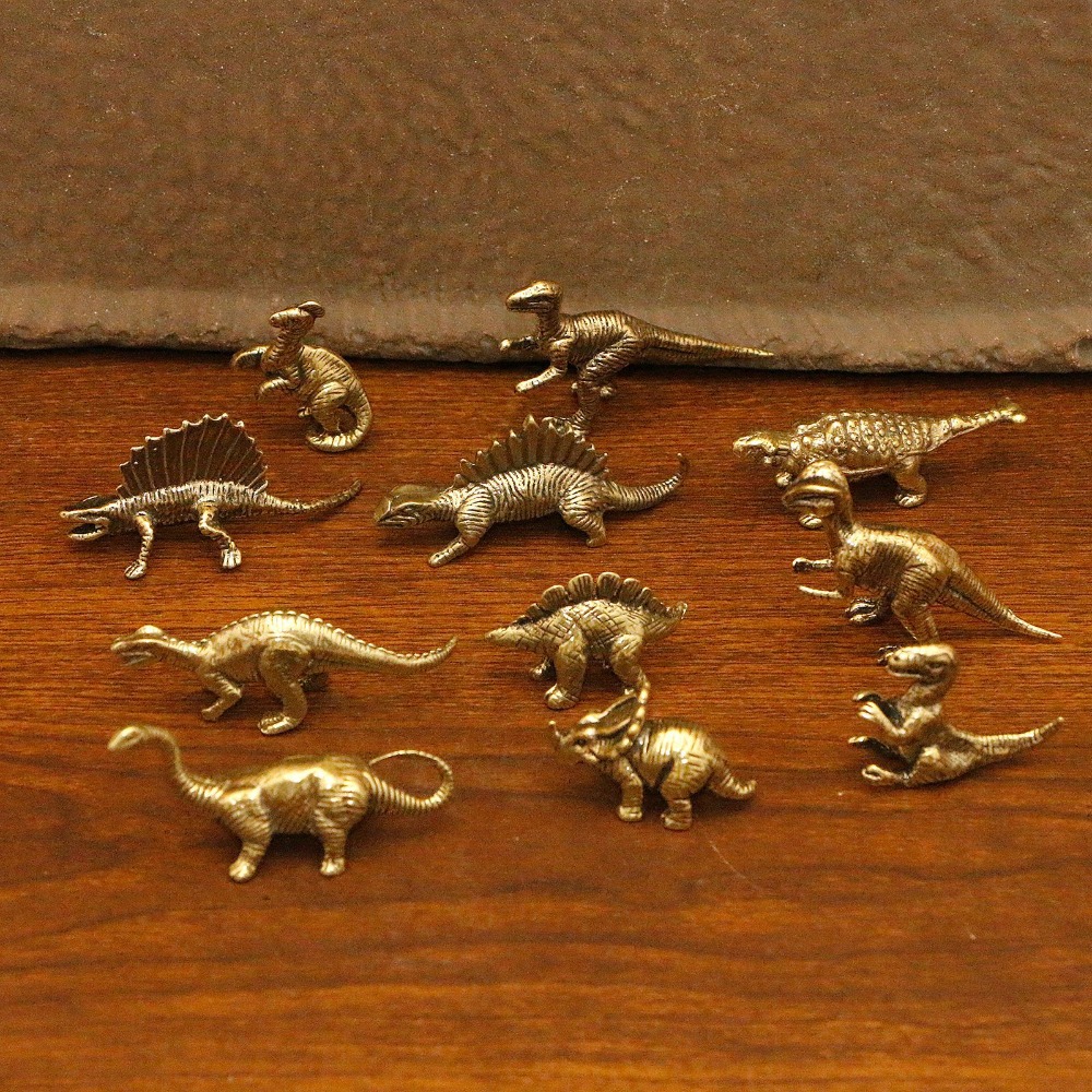 Jurassic Dinosaurs Figurines B - Dinosaur And Craft avis et prix